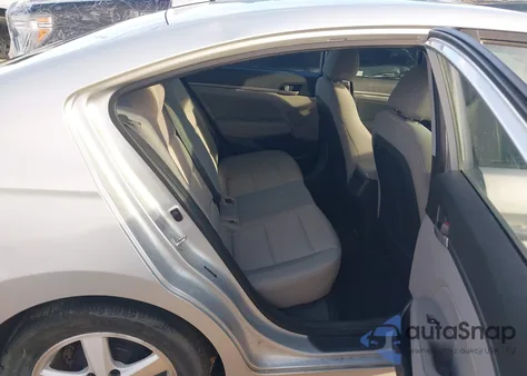 2017 Hyundai Elantra Se z USA, uszkodzony, nr VIN 5NPD84LF2HH158467